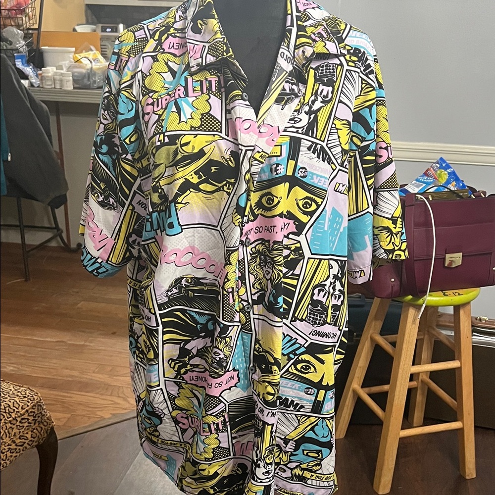 Graphic Print Women's Top